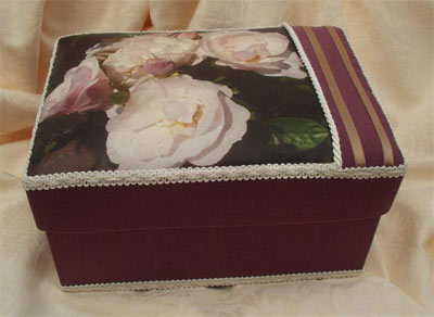 Aubergine covered photo box